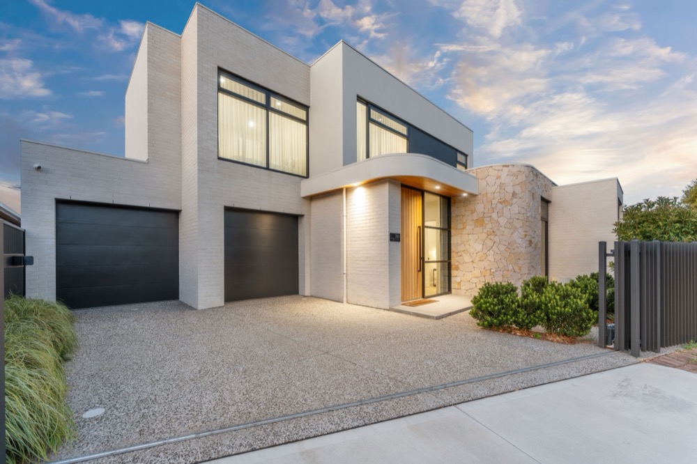 Real estate photo by Memoryco Media